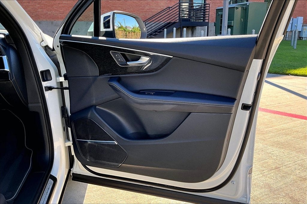 2025 Audi Q7 55 Premium Plus quattro