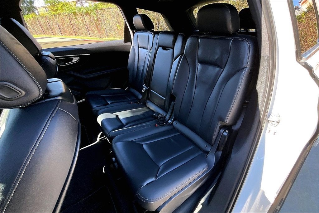 2025 Audi Q7 55 Premium Plus quattro