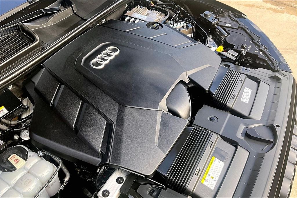 2021 Audi Q7 55 Prestige quattro