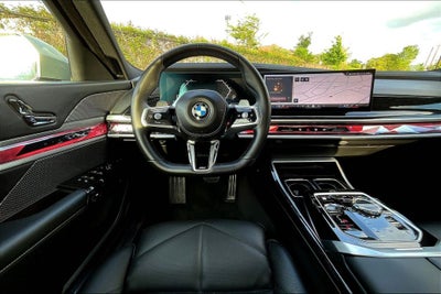 2025 BMW 7 Series 740i xDrive