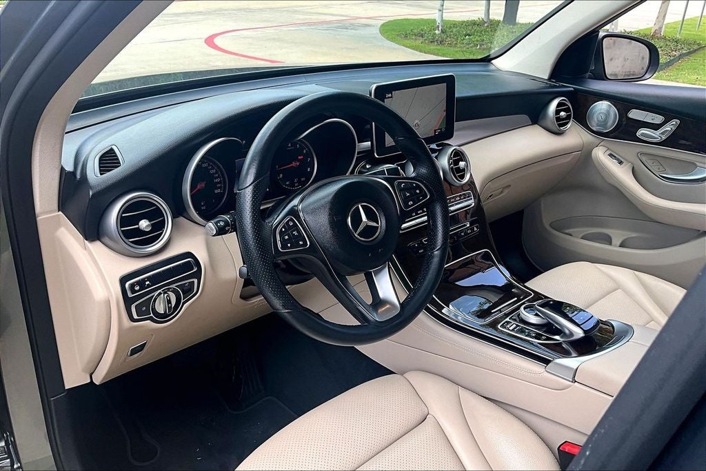 2017 Mercedes-Benz GLC GLC 300