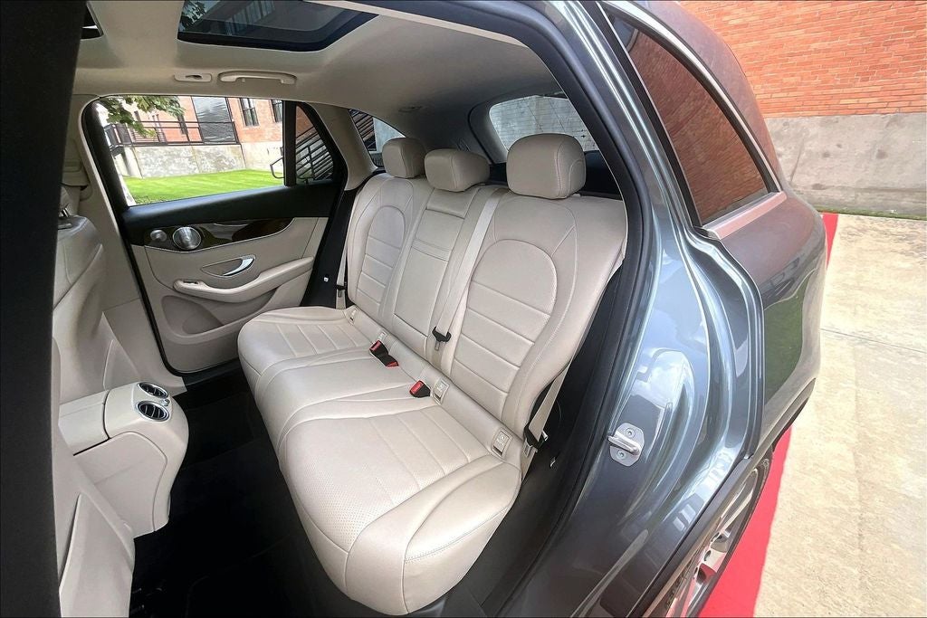 2017 Mercedes-Benz GLC GLC 300