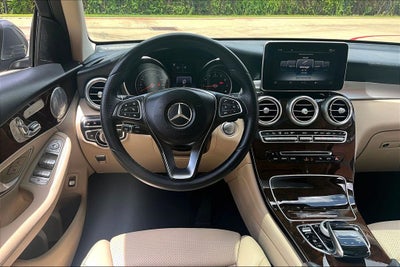 2017 Mercedes-Benz GLC GLC 300