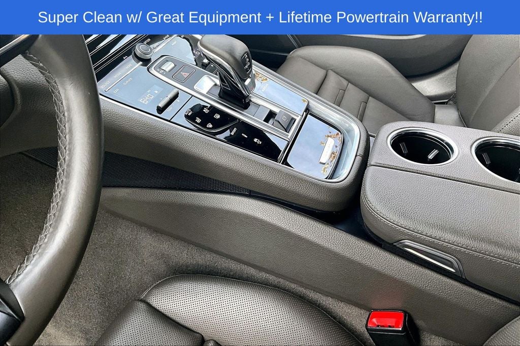 2023 Porsche Panamera Platinum Edition