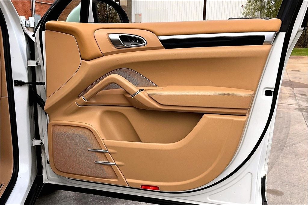 2012 Porsche Cayenne Base