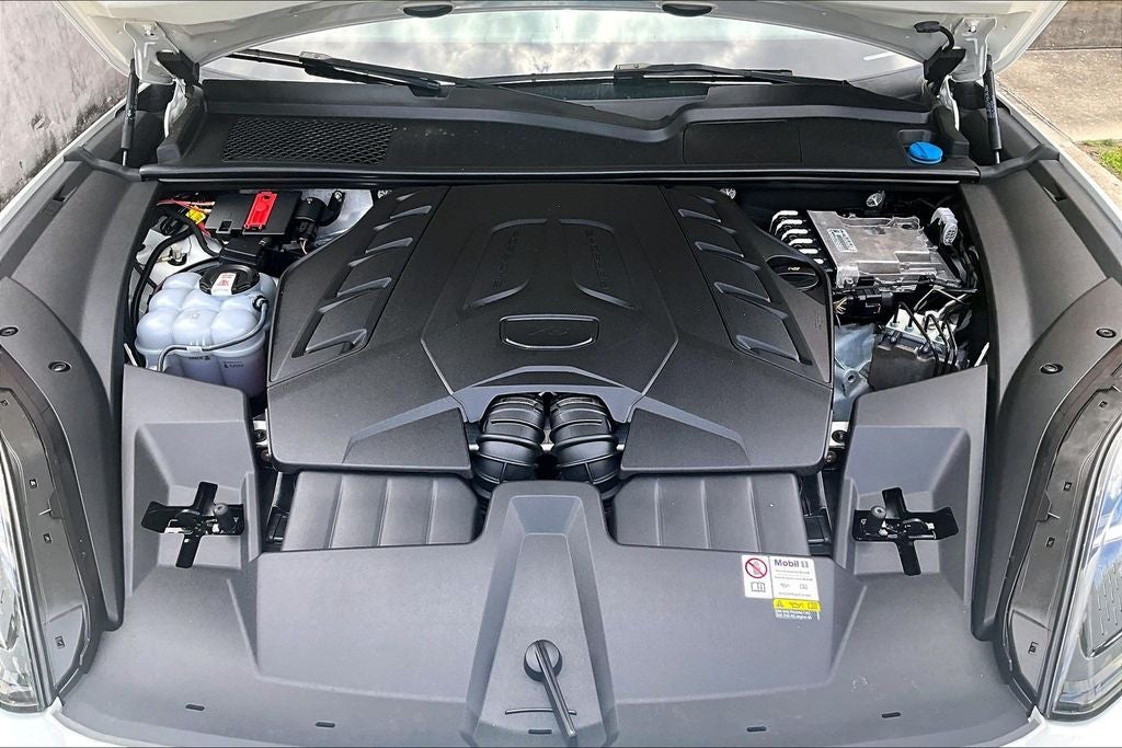 2024 Porsche Cayenne Coupe S