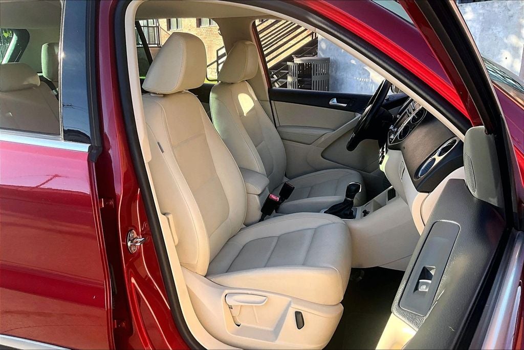 2014 Volkswagen Tiguan SE