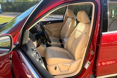 2014 Volkswagen Tiguan SE