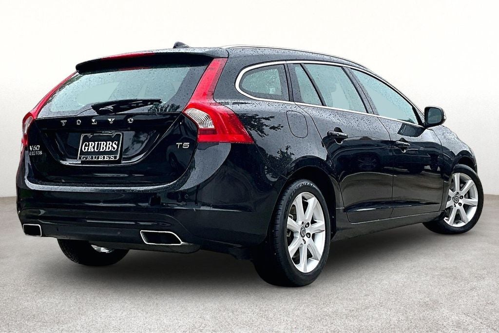 2017 Volvo V60 T5 Premier