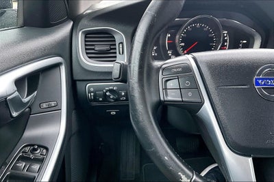 2017 Volvo V60 T5 Premier