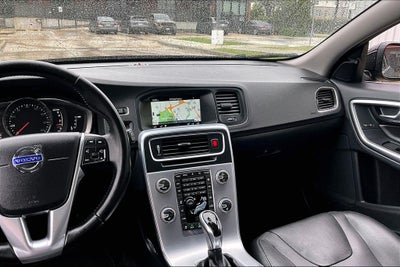 2017 Volvo V60 T5 Premier