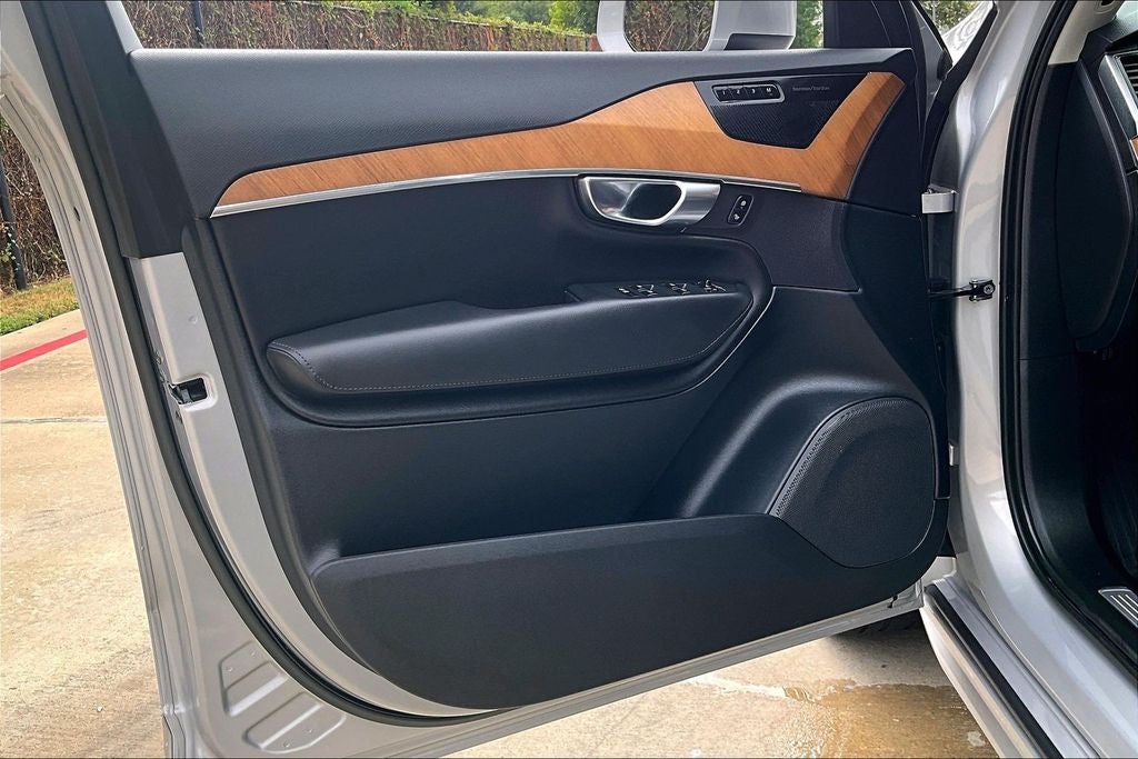 2023 Volvo XC90 B6 Plus 6-Seater