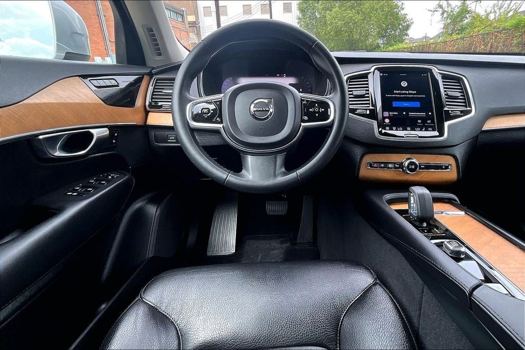 2023 Volvo XC90 B6 Plus 6-Seater