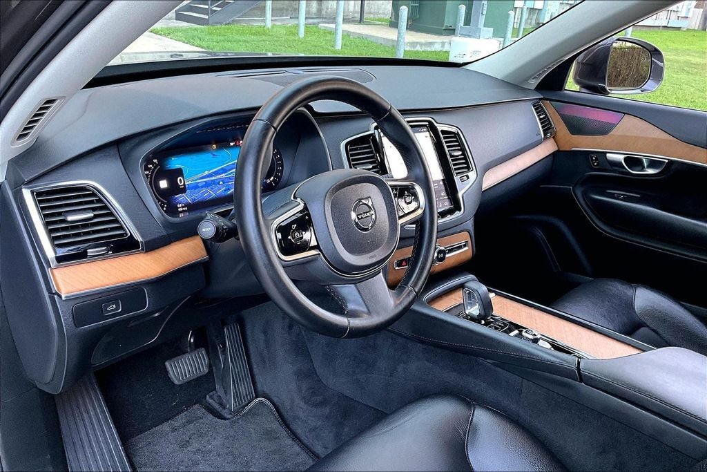 2023 Volvo XC90 B6 Plus 6-Seater