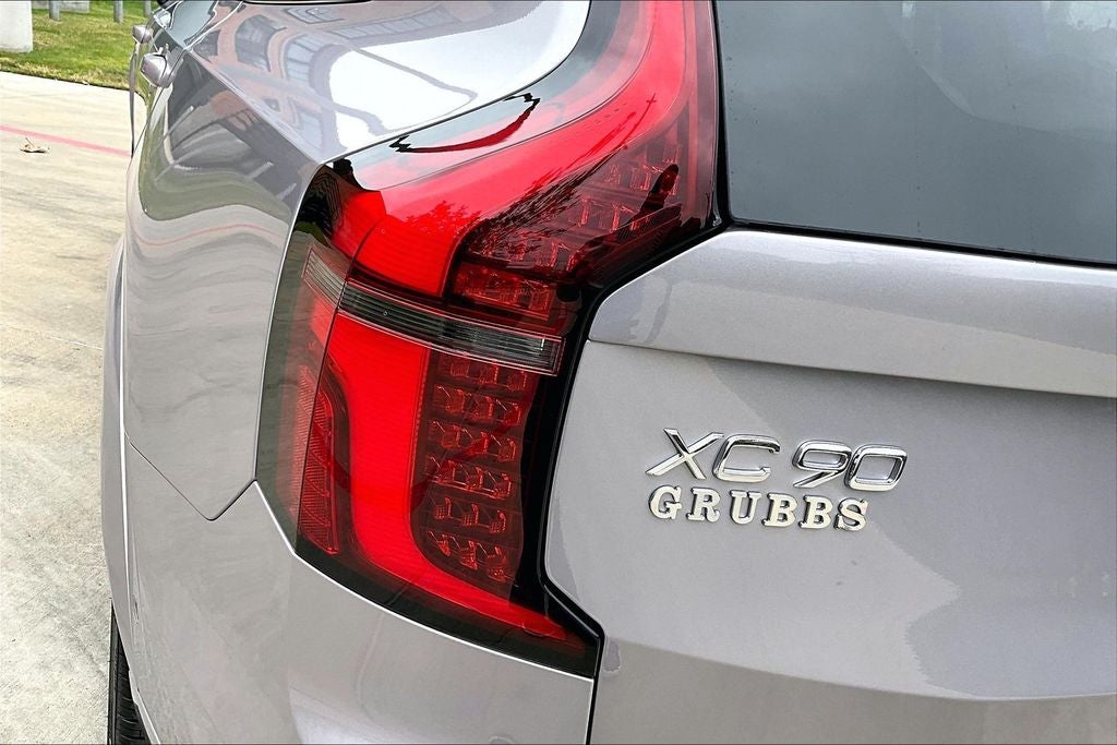 2026 Volvo XC90 B6 Plus 6-Seater