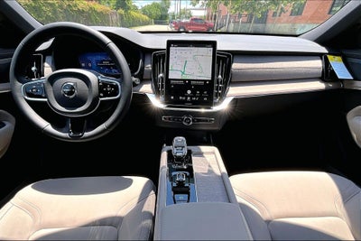 2026 Volvo XC90 B6 Plus 6-Seater
