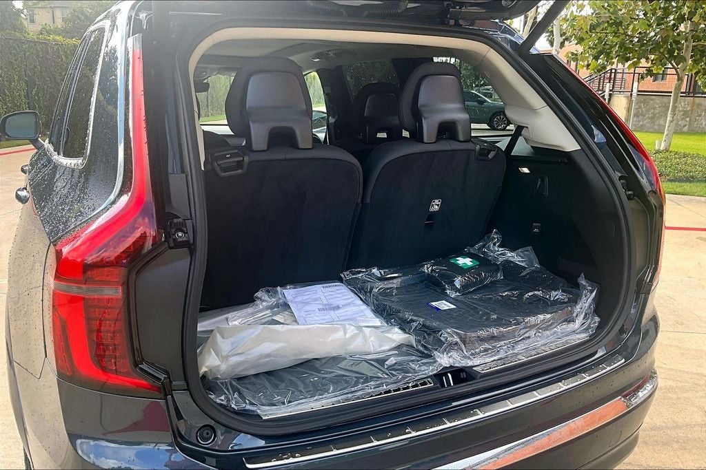 2027 Volvo XC90 B6 Plus 6-Seater