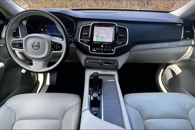2025 Volvo XC90 B6 Plus 6-Seater