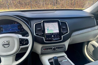 2025 Volvo XC90 B6 Plus 6-Seater
