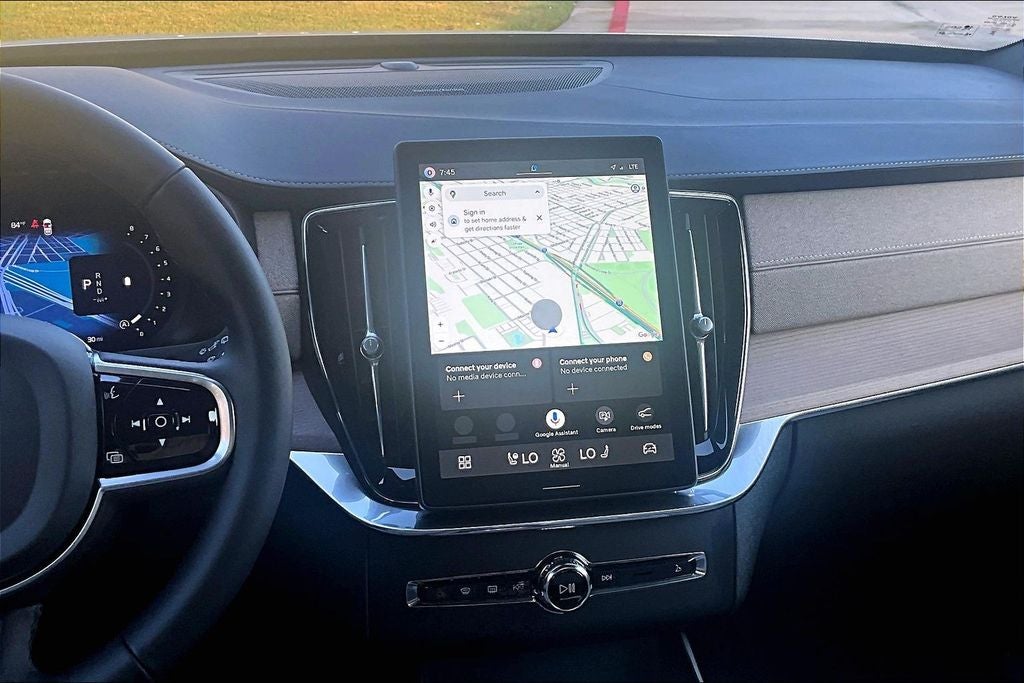 2027 Volvo XC90 B6 Plus 6-Seater
