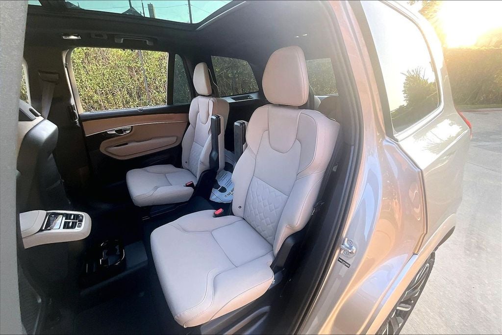 2027 Volvo XC90 B6 Plus 6-Seater