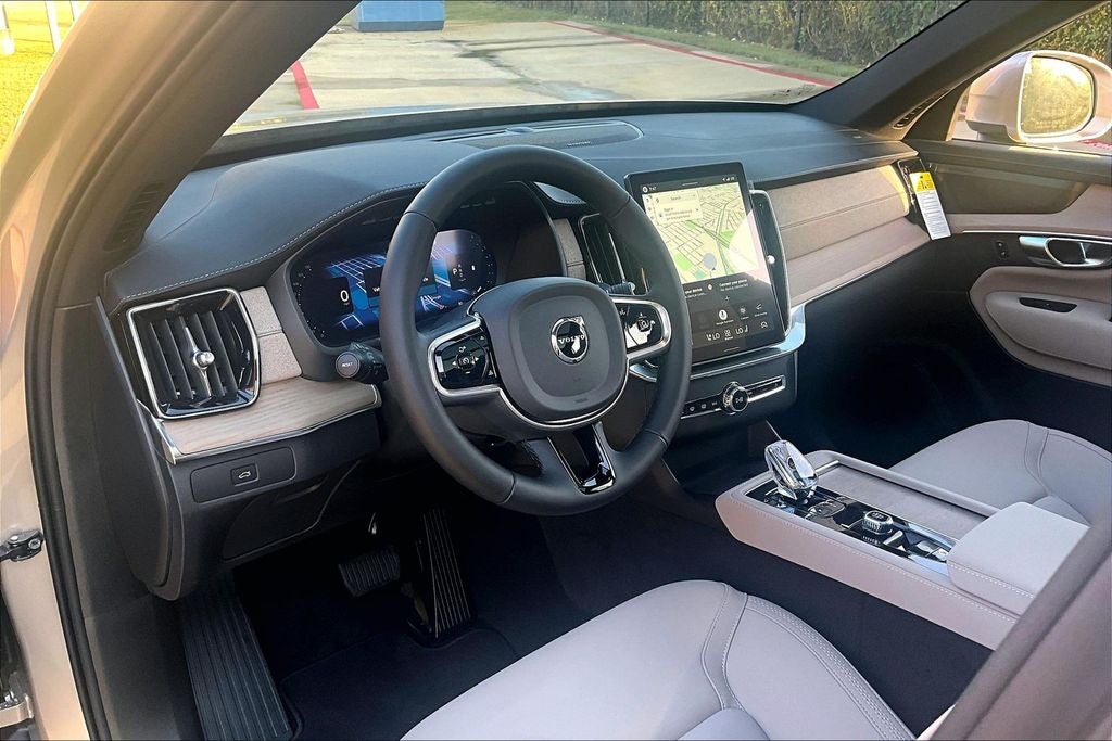 2027 Volvo XC90 B6 Plus 6-Seater