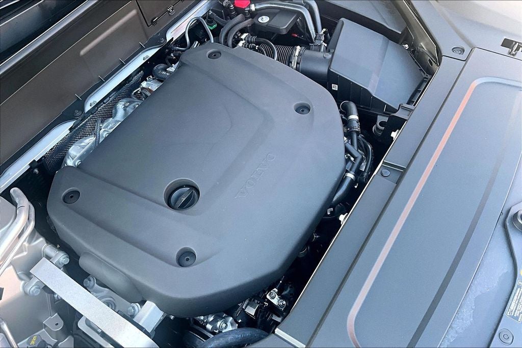 2027 Volvo XC90 B6 Plus 6-Seater