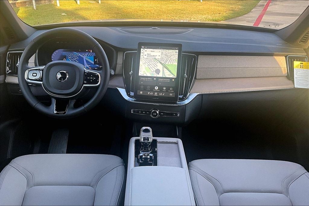 2027 Volvo XC90 B6 Plus 6-Seater