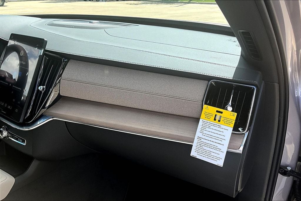 2026 Volvo XC90 B6 Plus 6-Seater