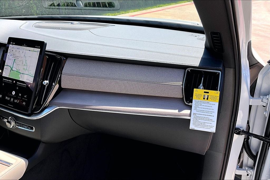2026 Volvo XC90 B6 Plus 6-Seater