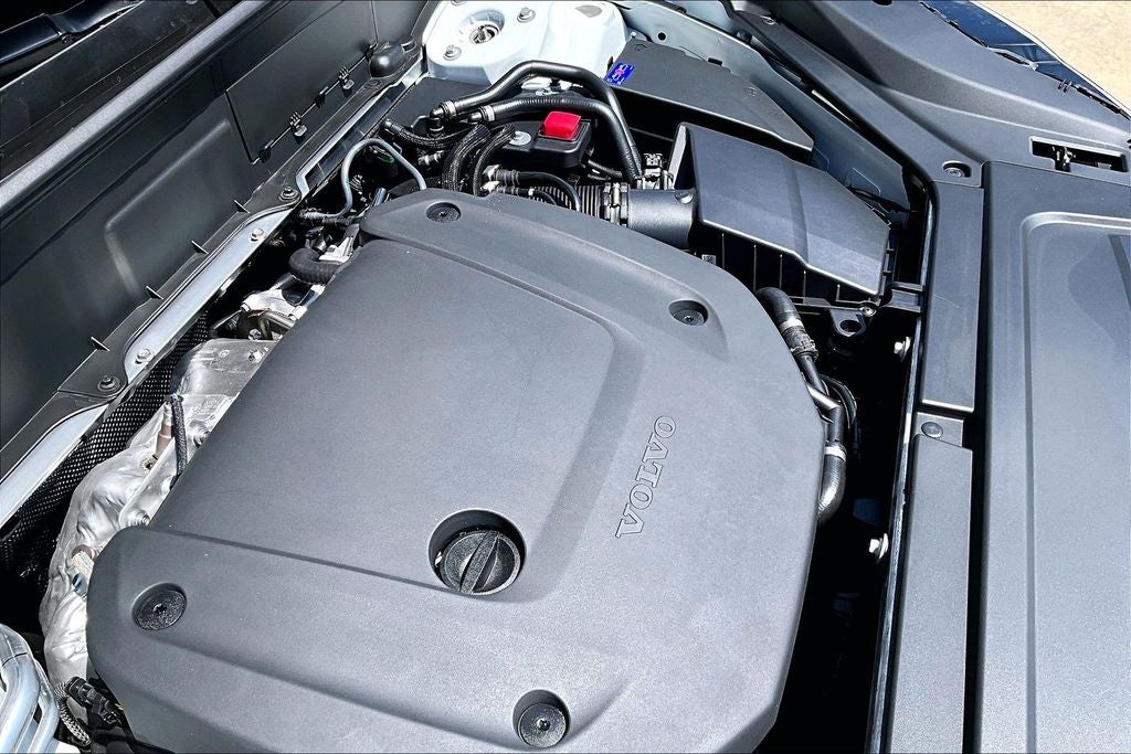 2026 Volvo XC90 B6 Plus 6-Seater