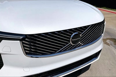 2026 Volvo XC90 B6 Plus 6-Seater
