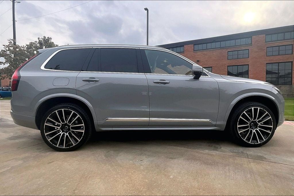 2026 Volvo XC90 B6 Plus 6-Seater