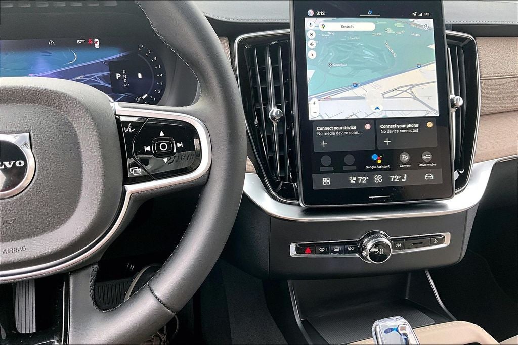 2026 Volvo XC90 B6 Plus 6-Seater