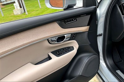 2026 Volvo XC90 B6 Plus 6-Seater