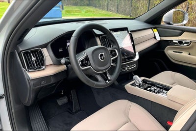 2026 Volvo XC90 B6 Plus 6-Seater