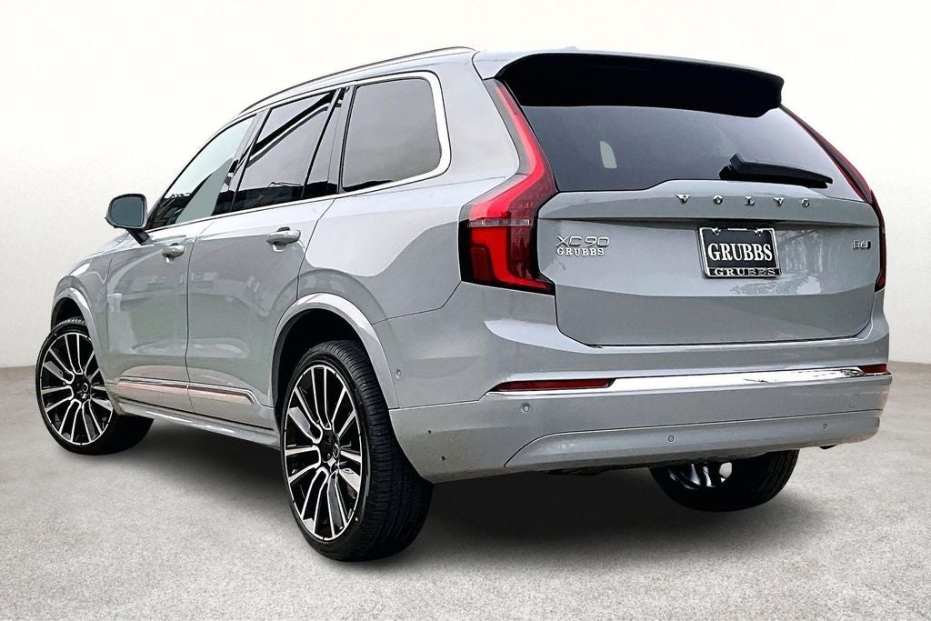 2026 Volvo XC90 B6 Plus 6-Seater
