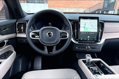 2026 Volvo XC90 B6 Plus 6-Seater