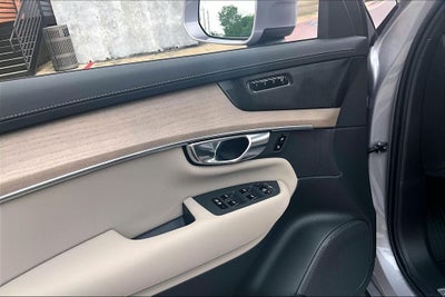 2026 Volvo XC90 B6 Plus 6-Seater