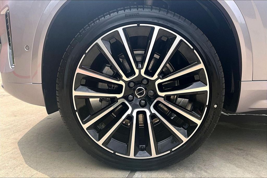 2026 Volvo XC90 B6 Plus 6-Seater