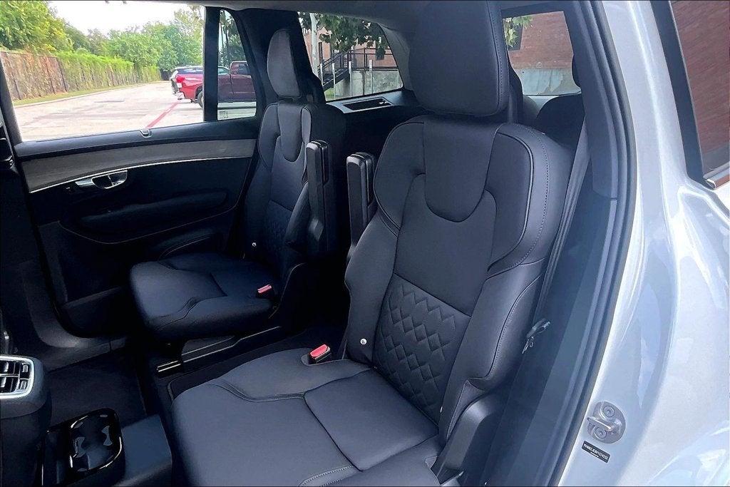2027 Volvo XC90 B6 Plus 6-Seater
