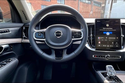 2026 Volvo XC90 B6 Plus 6-Seater