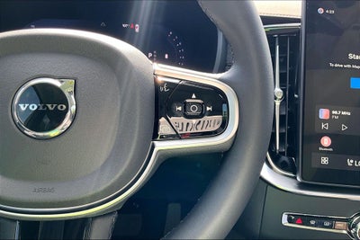 2026 Volvo XC90 B6 Plus 6-Seater