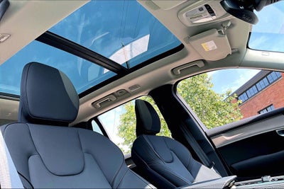 2026 Volvo XC90 B6 Plus 6-Seater