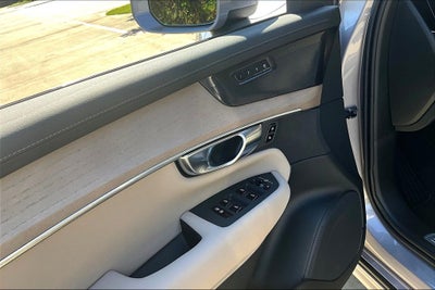 2026 Volvo XC90 B6 Plus 6-Seater