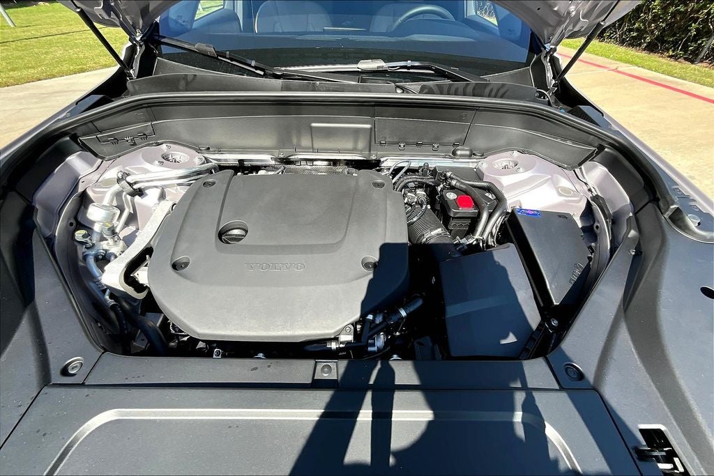 2026 Volvo XC90 B6 Plus 6-Seater