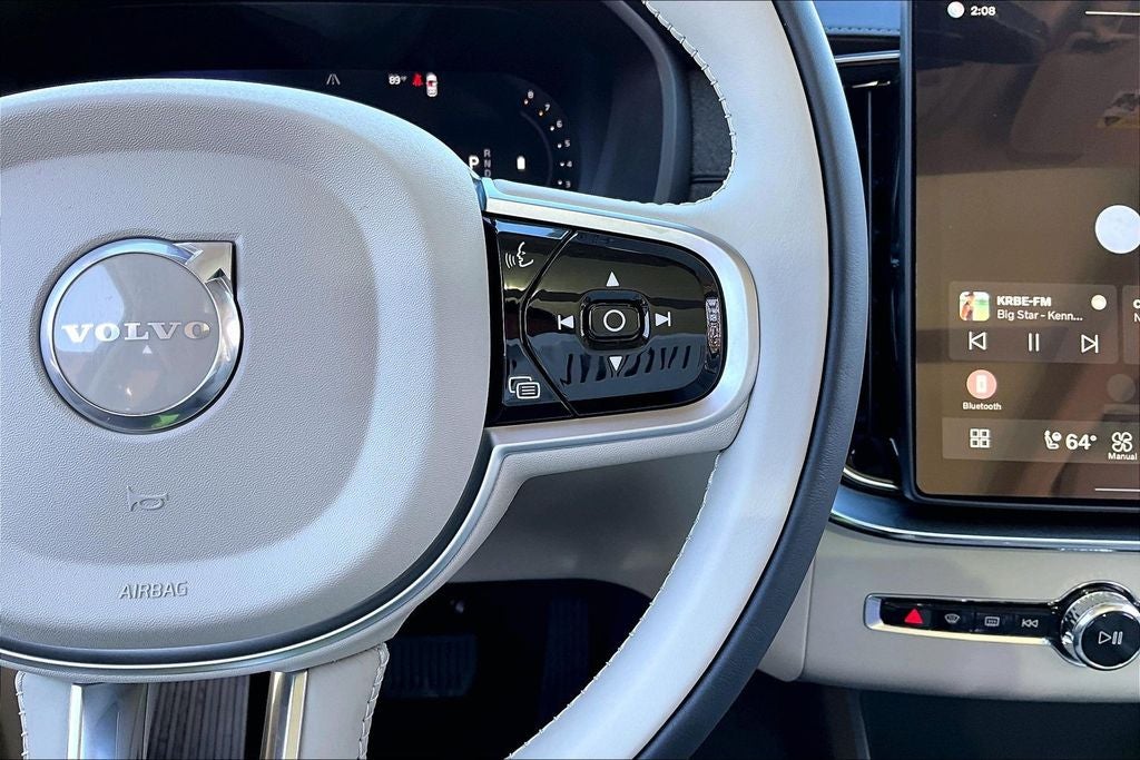 2026 Volvo XC90 B6 Ultra