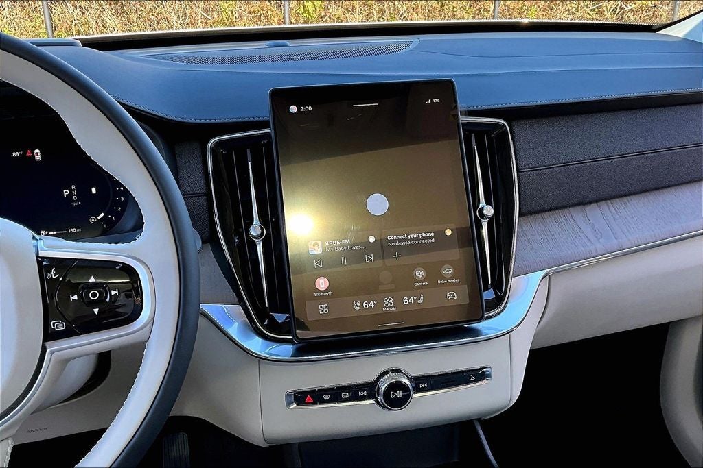 2026 Volvo XC90 B6 Ultra