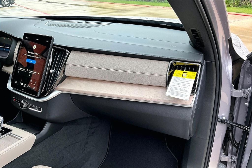 2026 Volvo XC90 B6 Ultra