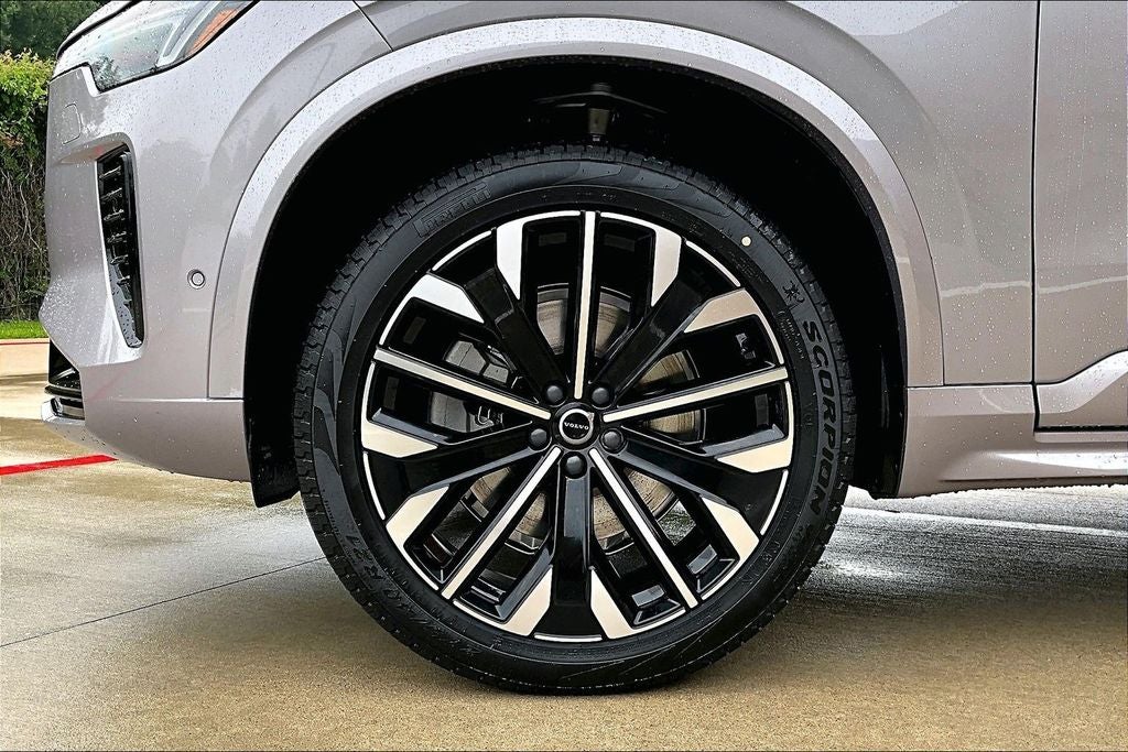 2026 Volvo XC90 B6 Ultra